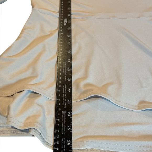 2 pc Sympli Dove Gray soft stretchy  comfort set, size 6& 8 (fit large though!) - Picture 6 of 10